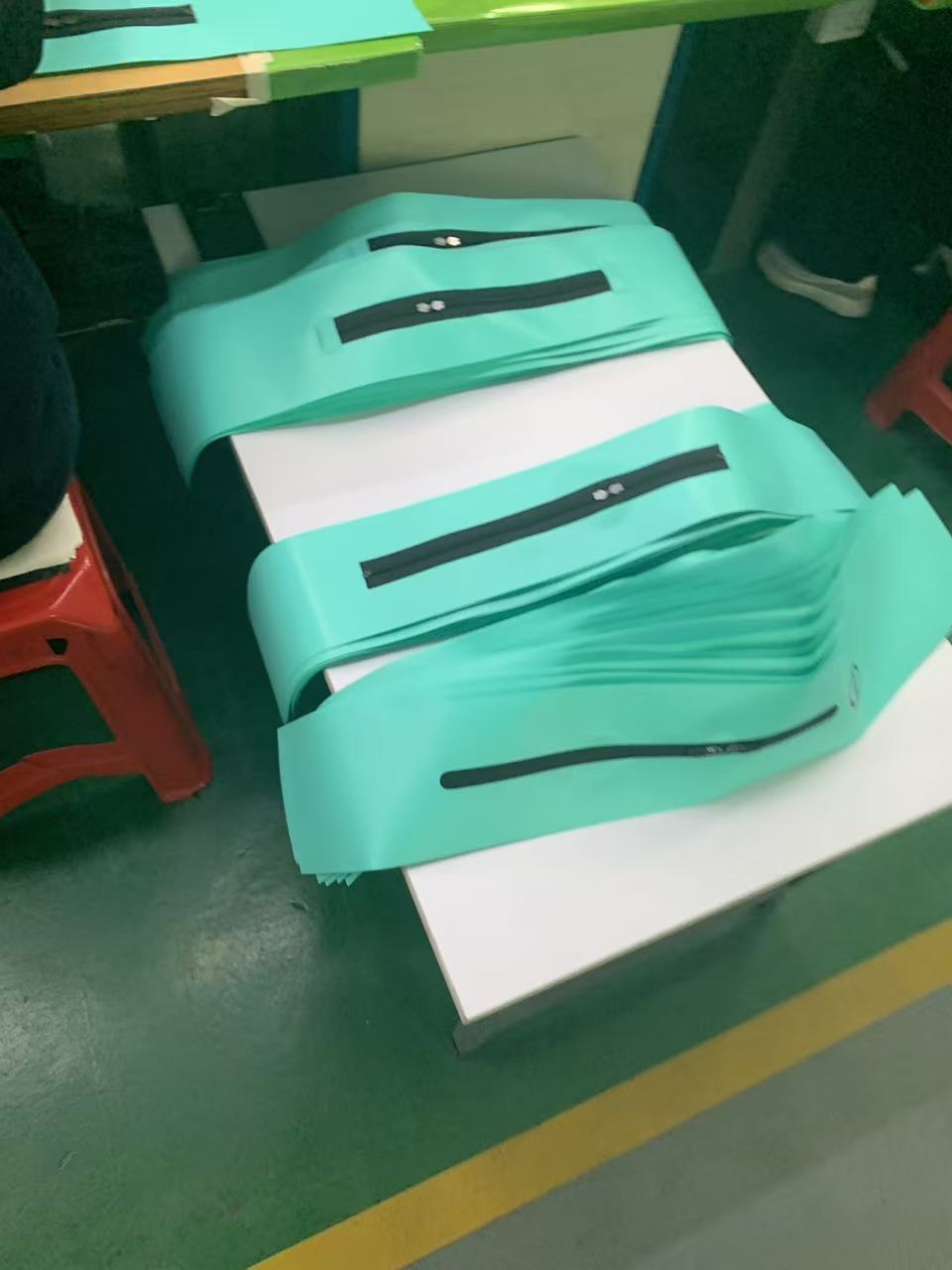 Sealock factory workers are using 27.12 MHz HF welding.